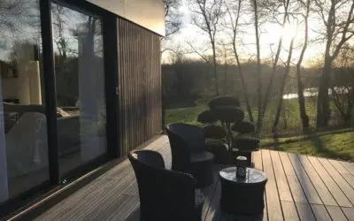 Loft de jardin avec terrasse bois