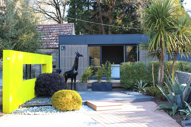 Bureau de jardin extérieur 2