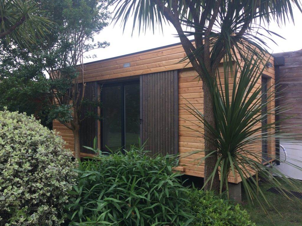 petite maison en bois