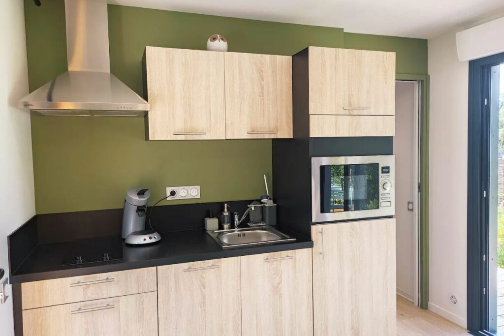 louer une tiny house dans son jardin photo cuisine